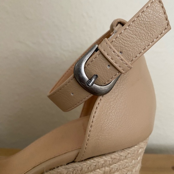 Oasis Society Braided Heeled Sandals - Picture 9 of 10